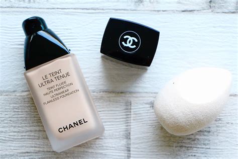 chanel teint ultra tenue fluide foundation review|Chanel ultra le teint foundation review.